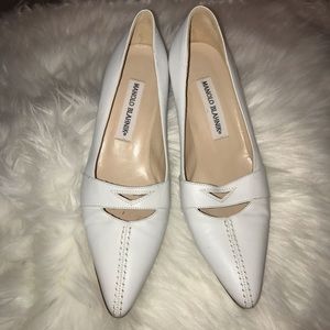 Monolo Blahnik white Heels EUC